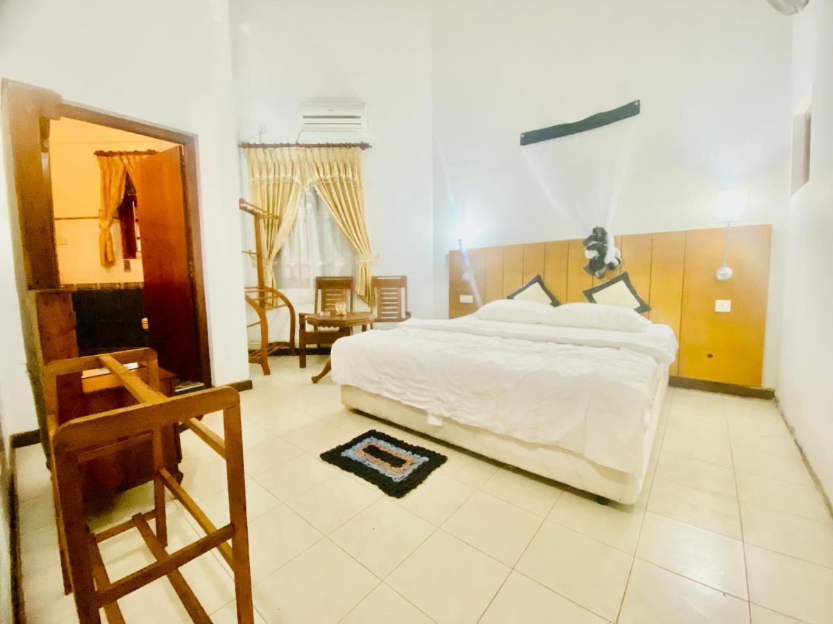 Hikka Paradise Guest House Hikkaduwa Exterior photo